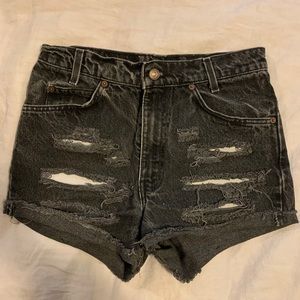 Levi's shorts size small